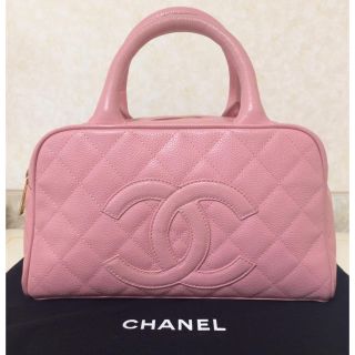 シャネル(CHANEL)のCHANELシャネル♡ココマークのミニボストンバッグ♡キャビアスキン♡ピンク美品(ハンドバッグ)